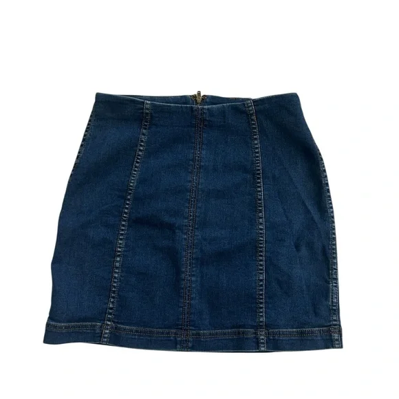 Free People Modern Femme Denim Mini Skirt size women’s 4 - Picture 4 of 8